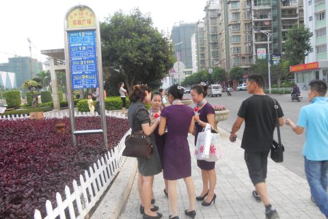 美容院怎样拓客使顾客快速进店-5套美业拓客话术技巧总结